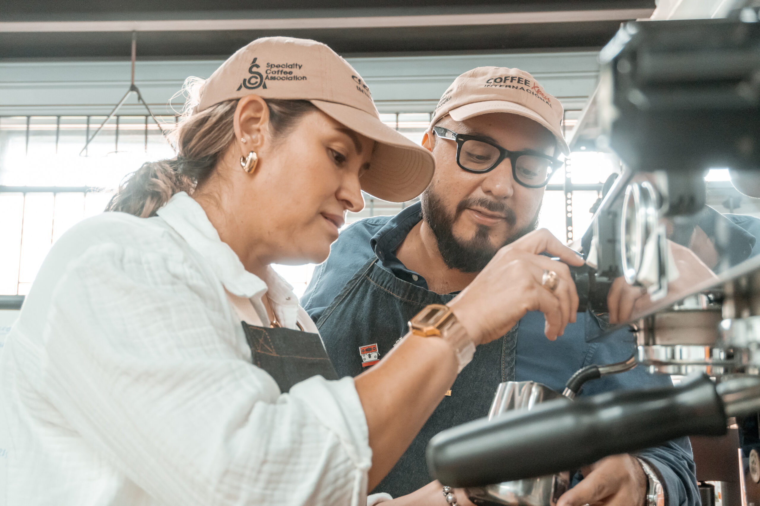 Coffee school and barista training with certified coffee experts